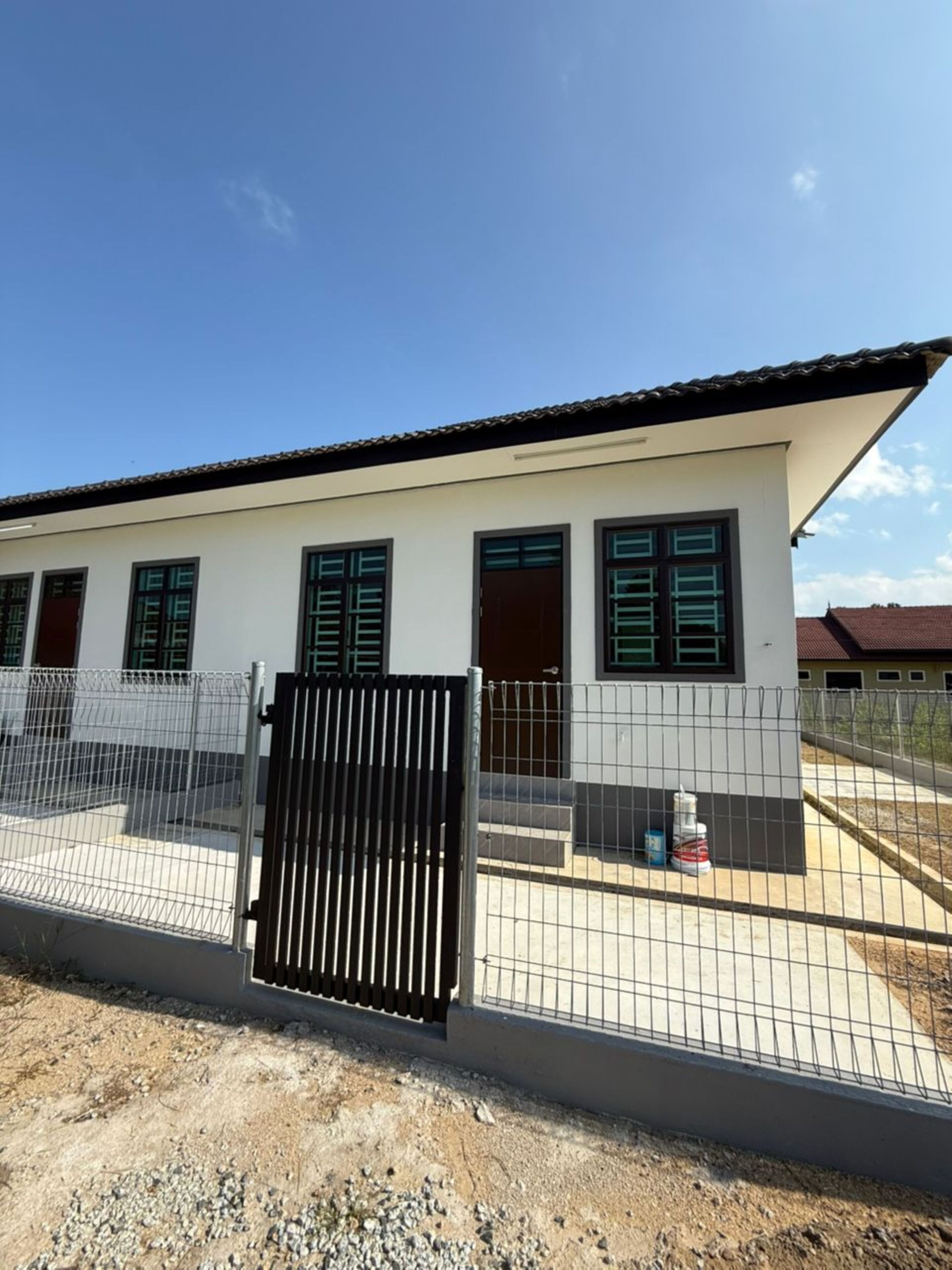 Deluxe House | Exterior