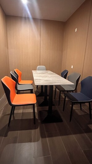 Dining - Dayin International Youth Hostel (Shanghai)