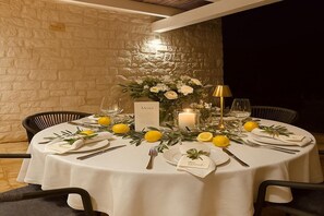 Dining - Villa in centuries-old olive grove (Ostuni)