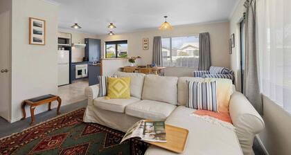 Beach Cottage on Record
