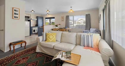 Beach Cottage on Record