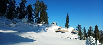 เดอะ ซูคารา - รีสอร์ตโดมแกลมปิ้งสุดหรูในนาร์คานดา  