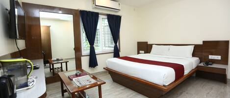 Executive Double or Twin Room, City View | Free WiFi