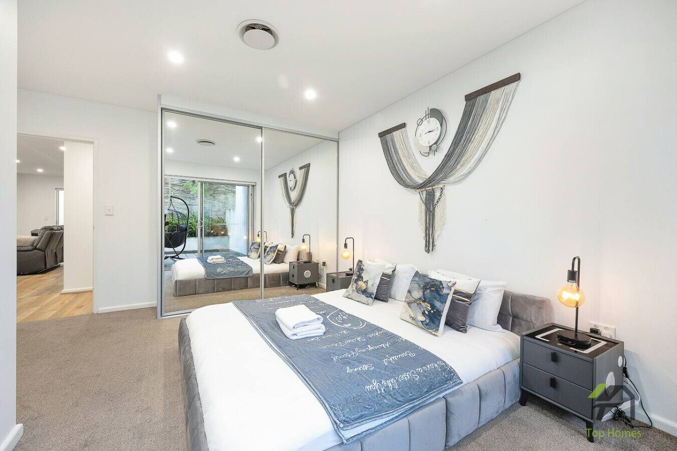 3 bedrooms, desk, iron/ironing board, WiFi