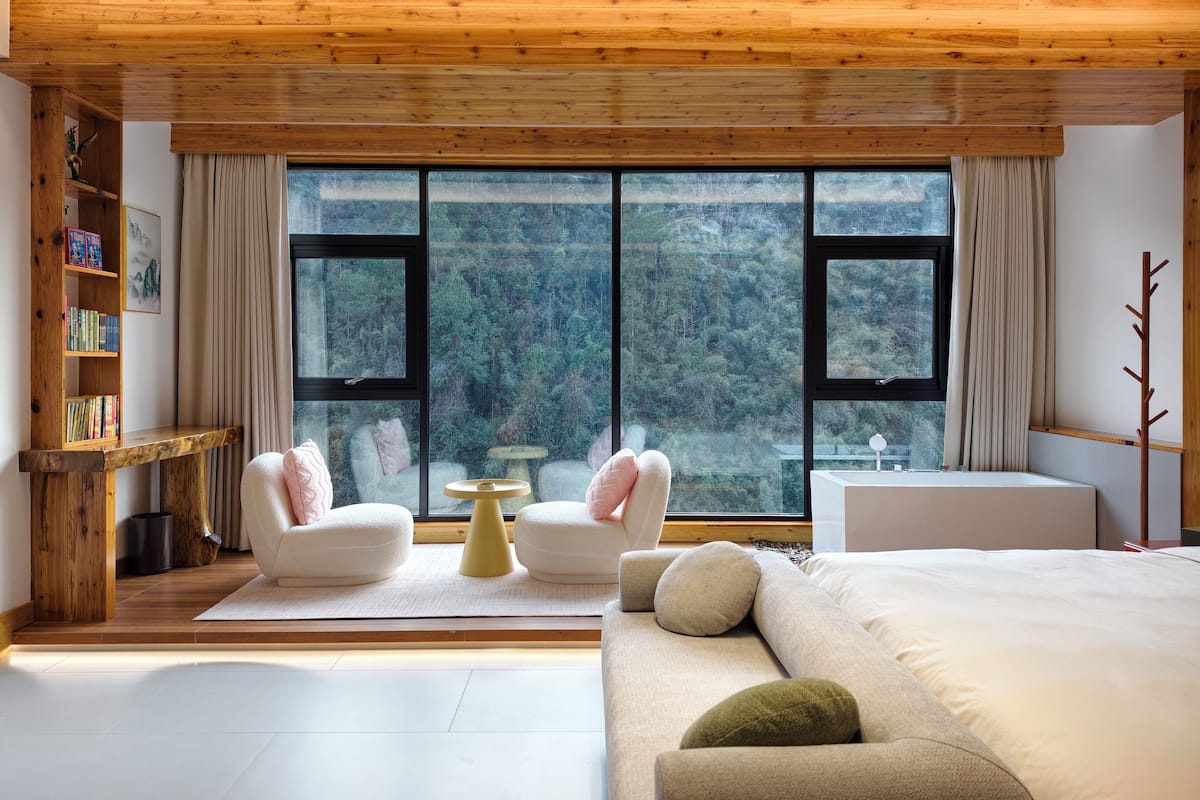 Quarto casal luxo | Wi-Fi de cortesia