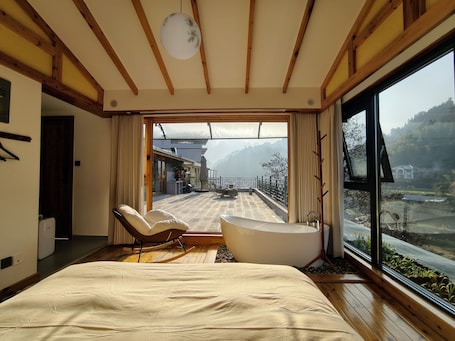 Basic Double Room. Zhangjiajie Zhiguiju