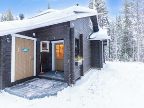 Exterior - Ylläs vaskooli 1 by Interhome (Äkäslompolo)