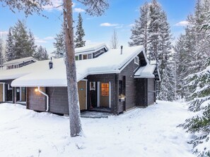 Exterior - Ylläs vaskooli 1 by Interhome (Äkäslompolo)