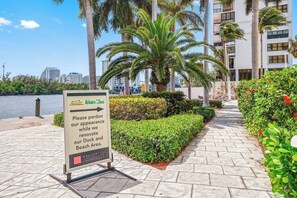 Property grounds - Galleryone DoubleTree Fort Lauderdale Hilton Suite by Galleria Mall (Fort Lauderdale)