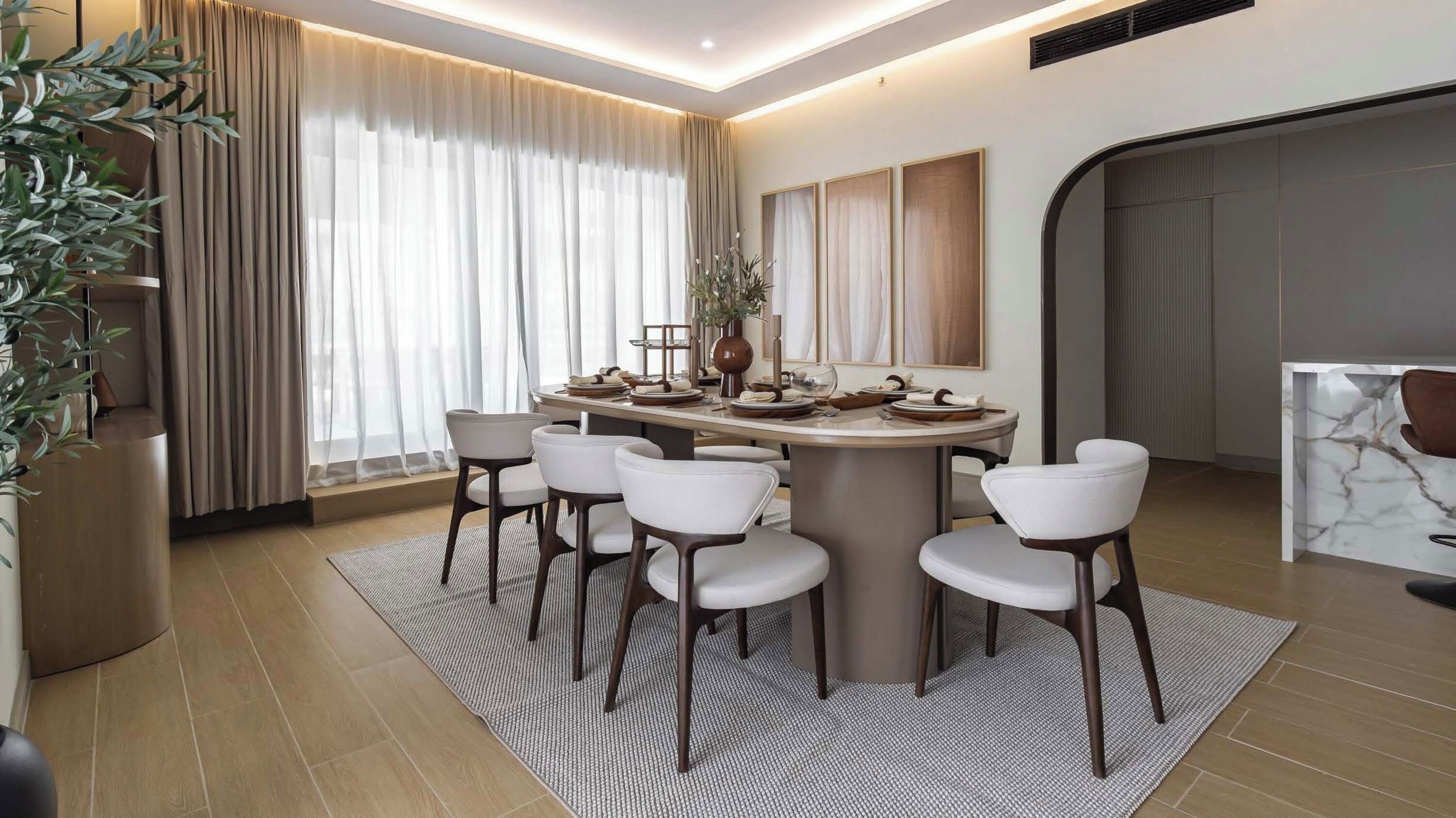 Luxury Penthouse, Private Pool, Marina View | Dining