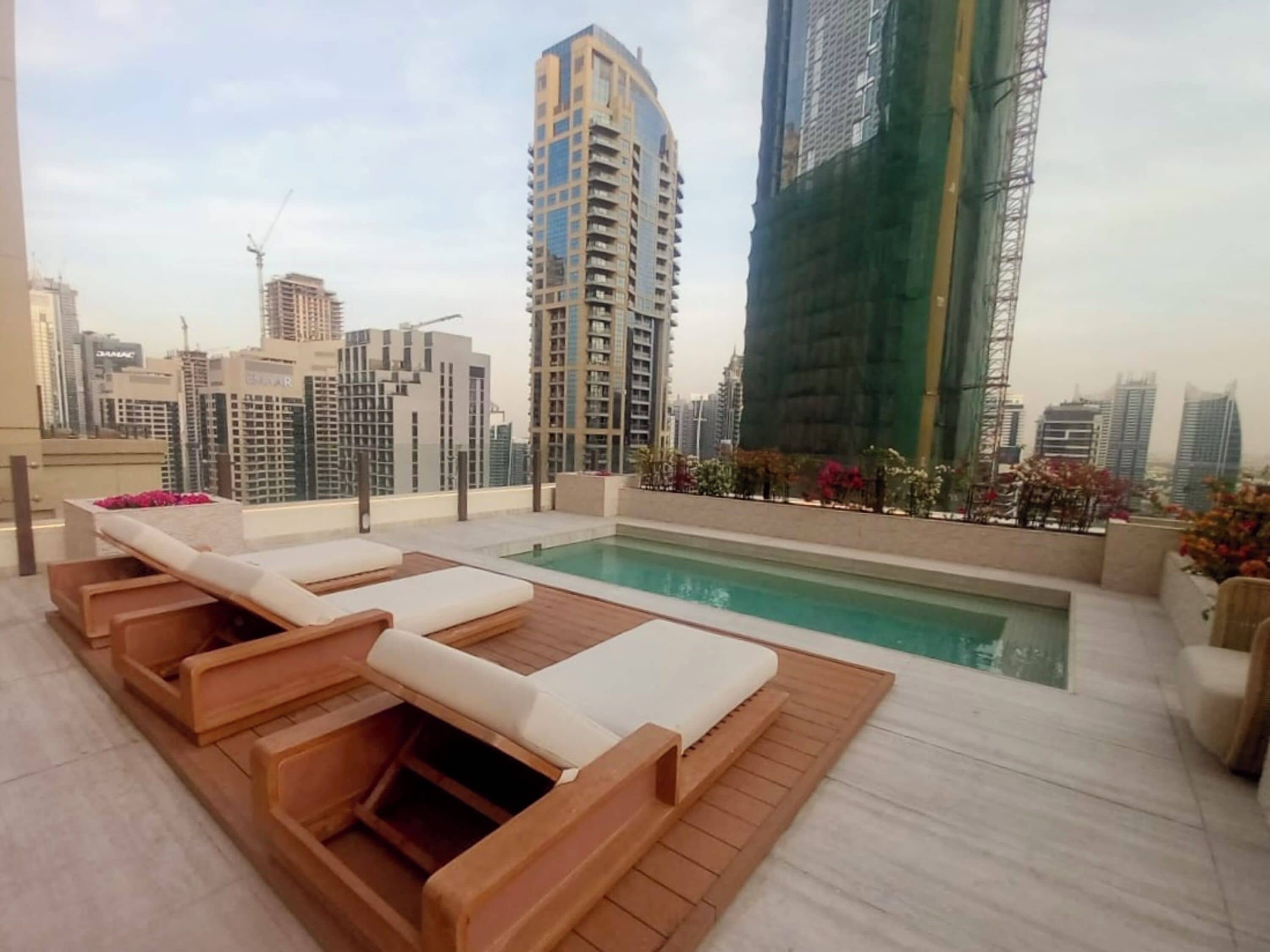 Outdoor pool, sun loungers