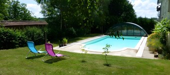 La Grange de Salacroup: Renovated Barn Near Lac du Tolerme, Pool, Nature, and Comfort