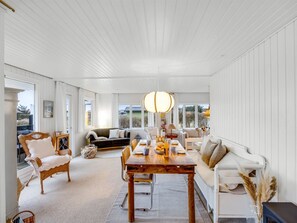 TV - "Alvia" - 250m from the sea by Interhome (Løkken)