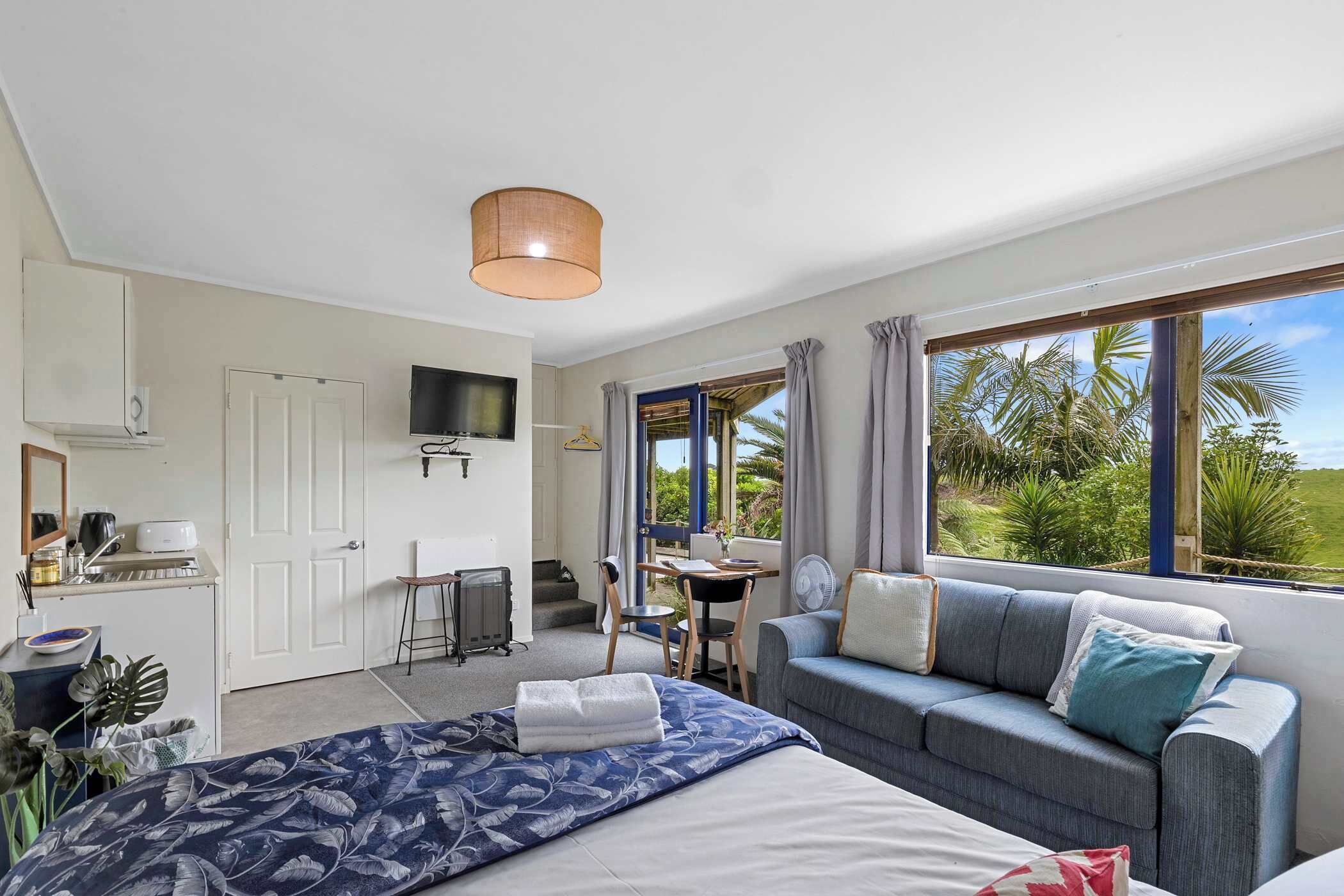 1 chambre, fer et planche à repasser, Wi-Fi, draps fournis