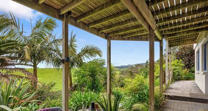 Oakura Village Studio Retreat