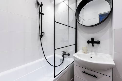 Comfort Apartment, Courtyard View | Bathroom