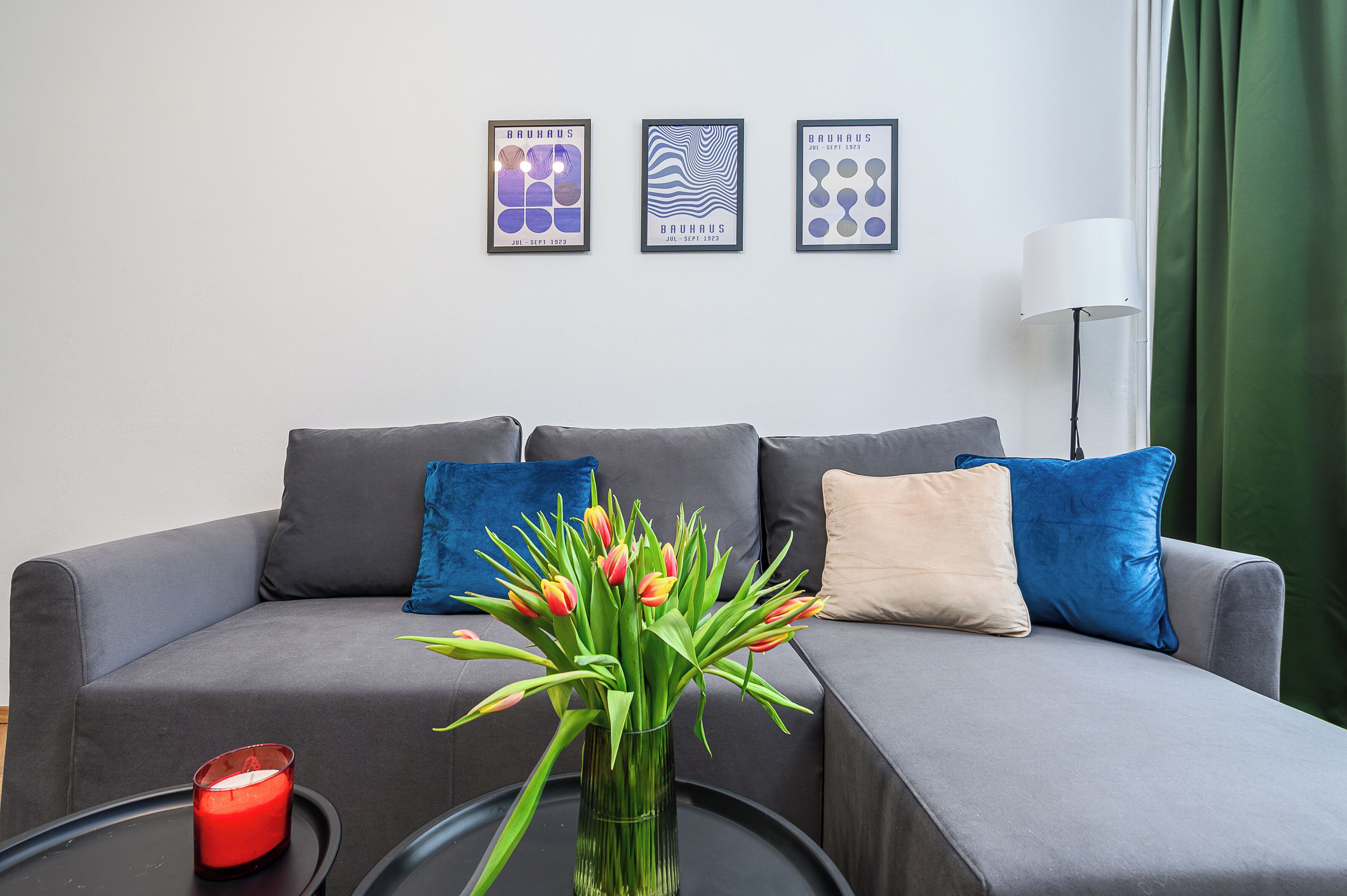 Leilighet – comfort, bakgårdsutsikt | Oppholdsområde