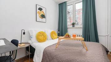 Leilighet – comfort, bakgårdsutsikt | Strykejern/-brett og wi-fi (inkludert)