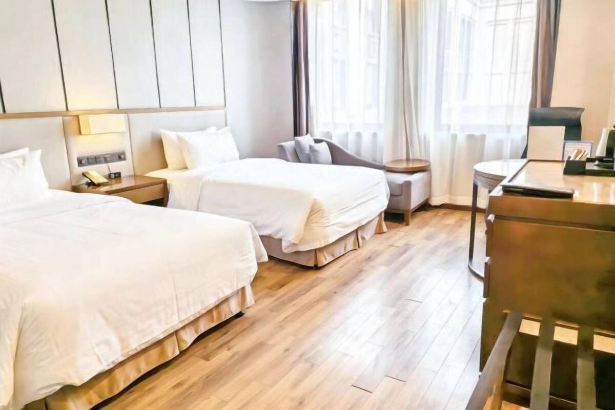 In-room safe, desk, laptop workspace, blackout curtains