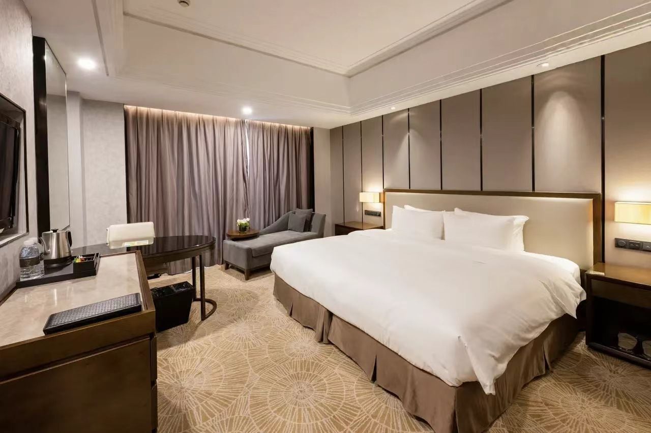 Business Single Room, Non Smoking | In-room safe, desk, laptop workspace, blackout curtains