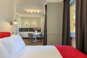 1 bedroom, WiFi, bed sheets - Eden Rooms Rouge (Stresa)
