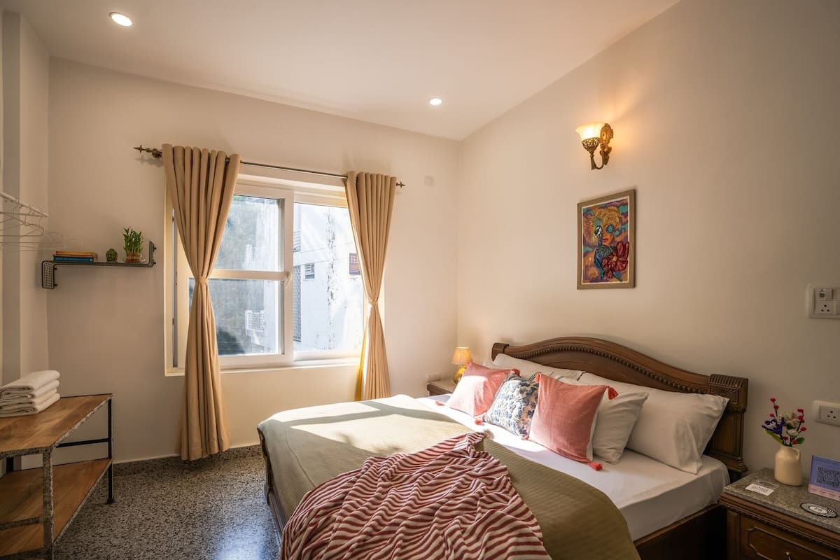 Quarto casal luxo | Wi-Fi de cortesia