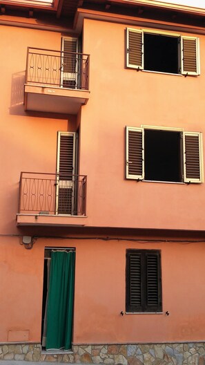 Exterior detail - Grandma Maria's House - The whole house for you (Scilla)