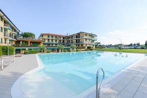 Pool - Sporting A12 by Wonderful Italy (Sirmione)