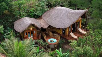 Facciata della struttura