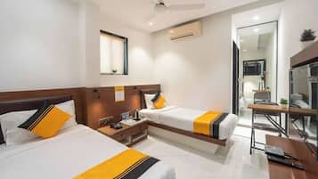 Desk, laptop workspace, free WiFi