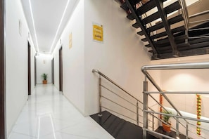 Interior - Hotel Baverly By Glitz Hotels (Mumbai)