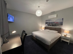 Desk, free WiFi - Munal Hotel Temse (Temse)