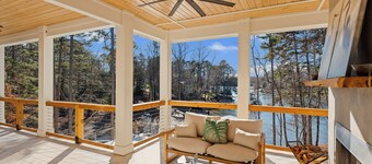Waterfront Estate + Dock + Pool | Game Room | Sleeps 16 | Southern Belle Estate
