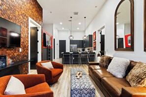 Smart TV, table football