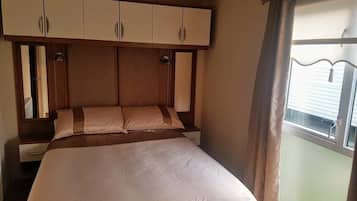 3 slaapkamers, individueel gedecoreerd, individueel gemeubileerd