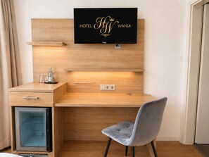 Dreibettzimmer | Zimmersafe, kostenloses WLAN, Bettwäsche