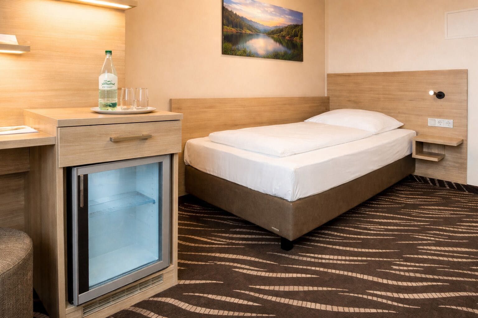 In-room safe, free WiFi, bed sheets