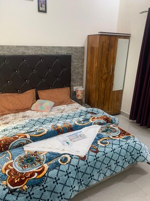Free WiFi - Hotel Maitri (Dhanaulti)