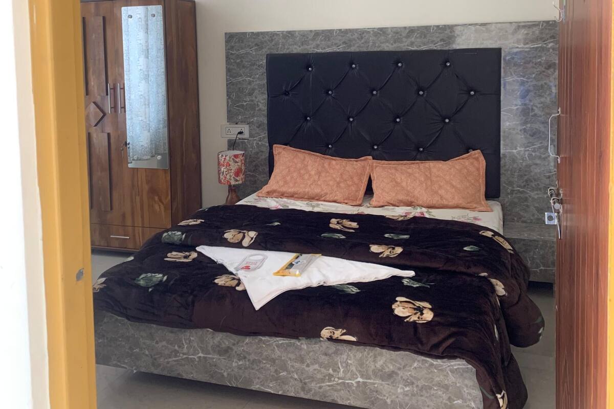 ห้องดีลักซ์ดับเบิลหรือทวิน, ระเบียง, วิวภูเขา | Wi-Fi ฟรี