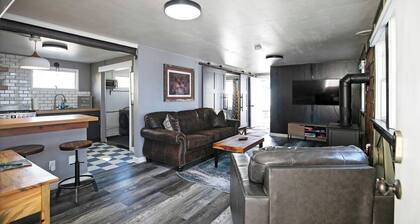Located in the heart of the Rose Park neighborhood, this property offers a premier mix of local convenience and "Griz Country" charm. Perfect for university visitors or outdoor enthusiasts, just minutes away from downtown and the University.