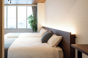 Twin Room | Desk, free WiFi, bed sheets - Urban Stay LC12 Bankan (Sapporo)