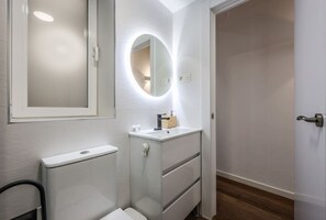 Hair dryer - Urban Loft with Character - Puerta de Toledo (Madrid)