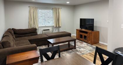 Peaceful Stay Updated 3BR Condo