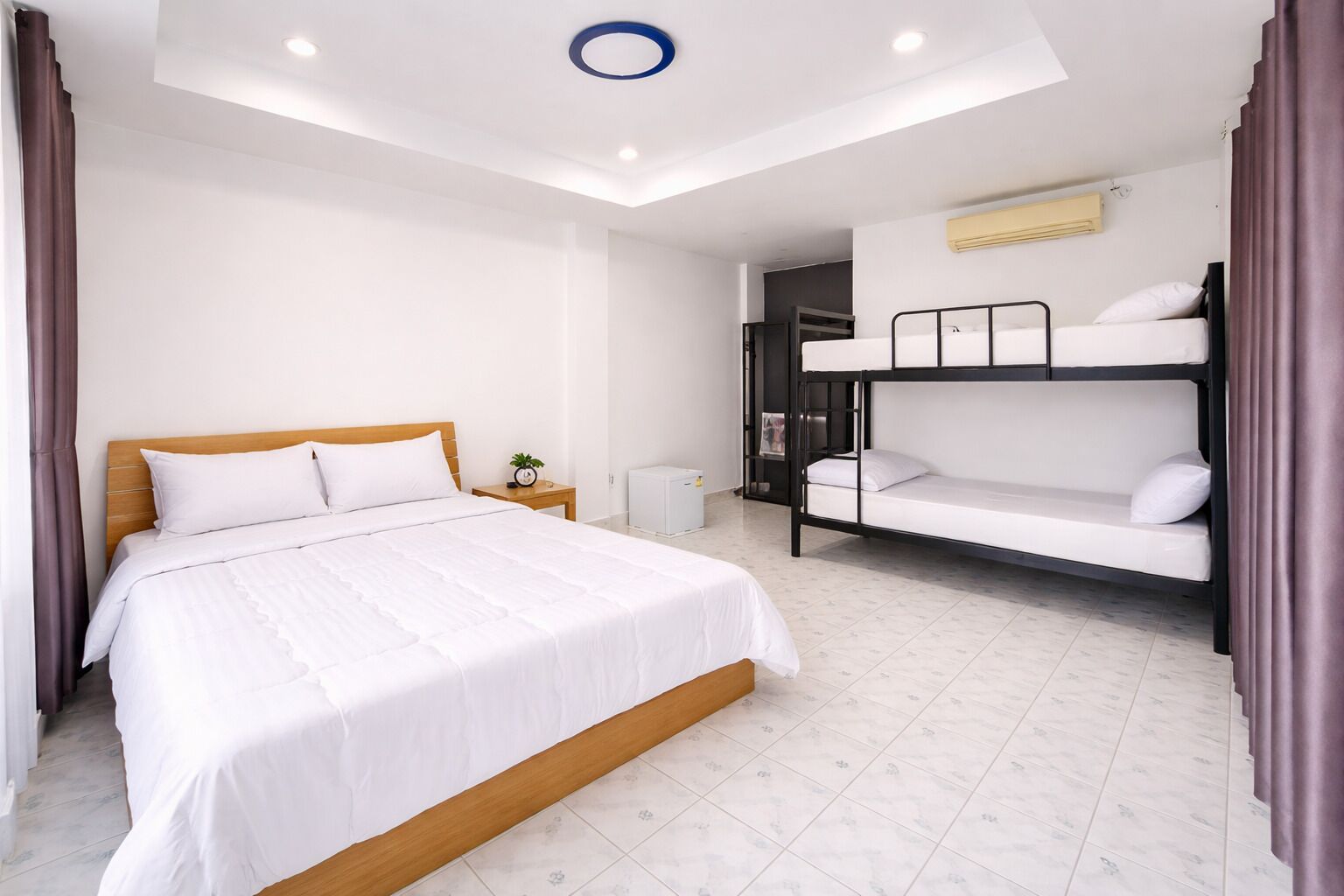 Family Room | Free WiFi, bed sheets