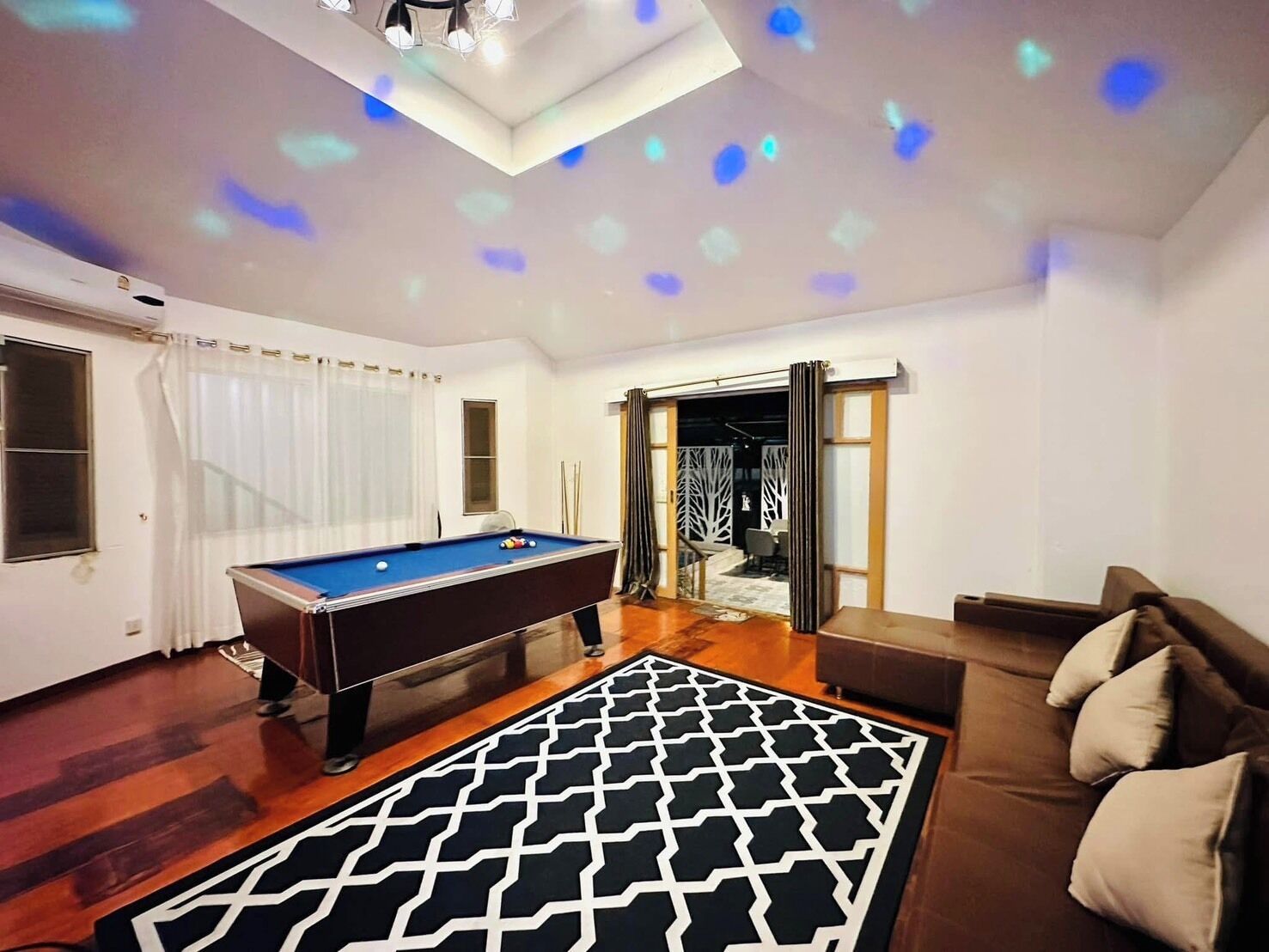 Habitación familiar | Wifi gratis y ropa de cama