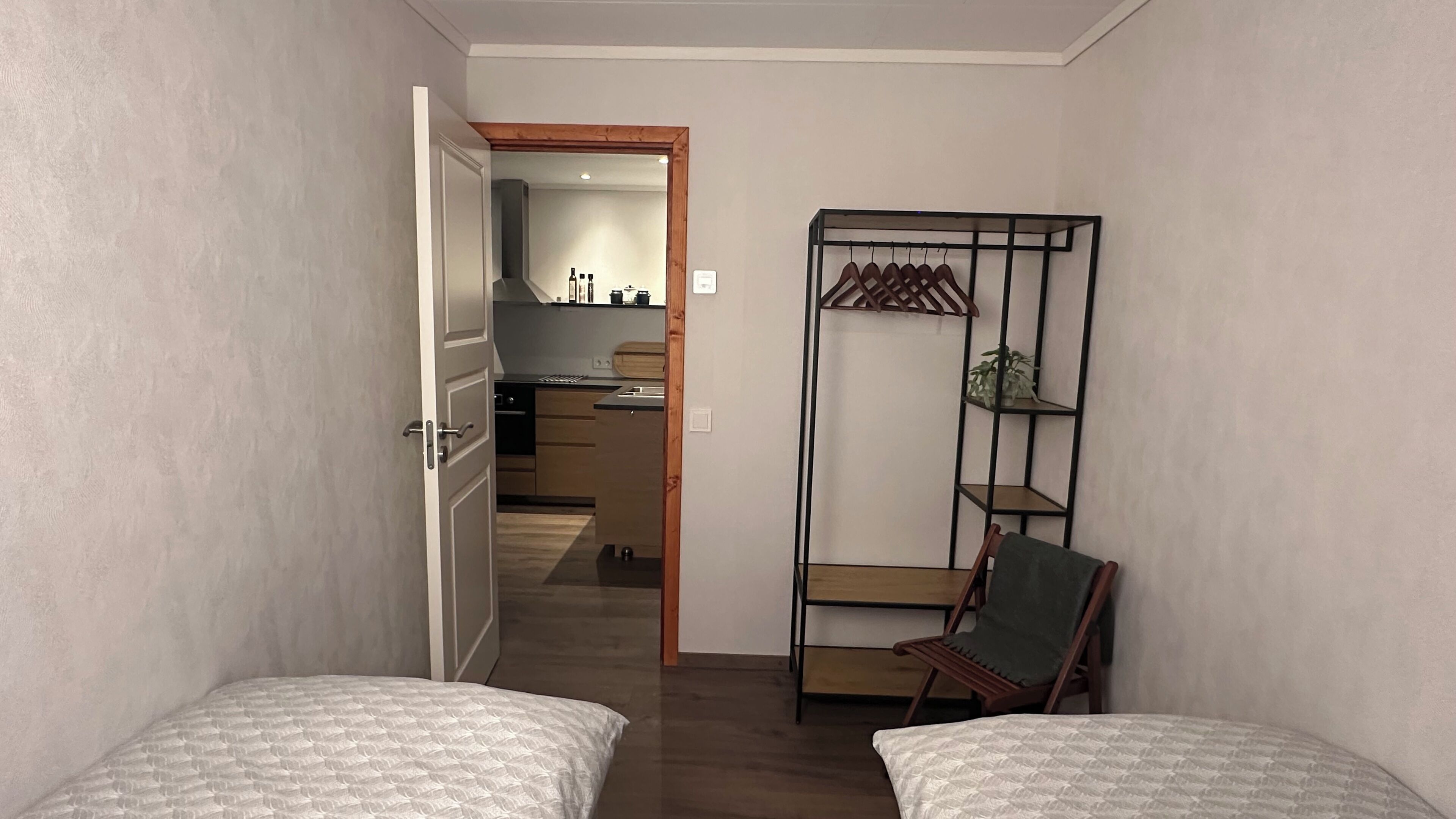 2 soverom, wi-fi (inkludert) og sengetøy