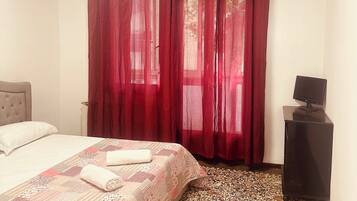 1 chambre, Wi-Fi gratuit, draps fournis