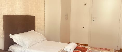 1 bedroom, free WiFi