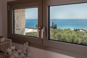 Interior - Villa Kamaria - 2 Bedrooms with Private Pool and Sea View (Zakynthos)