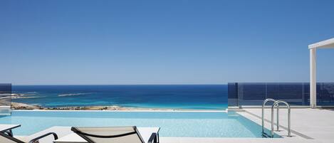 Deluxe Villa, 3 Bedrooms, Private Pool, Sea View (NEREA) | Pool